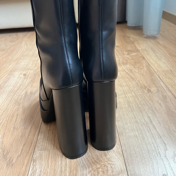 Versace Aevitas platform booties size 40 - Picture 4 of 10